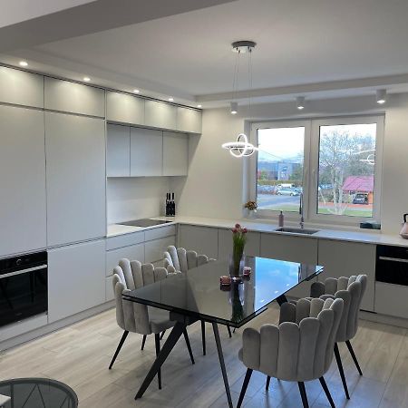 Apartament Luxlook Nowy Sacz Exterior photo