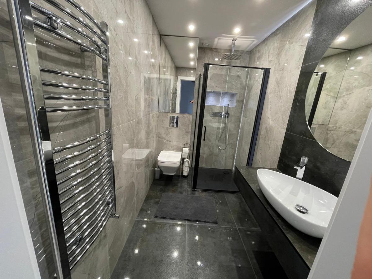 Apartament Luxlook Nowy Sacz Exterior photo