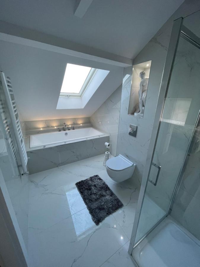 Apartament Luxlook Nowy Sacz Exterior photo