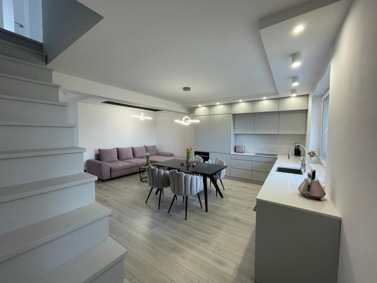 Apartament Luxlook Nowy Sacz Exterior photo